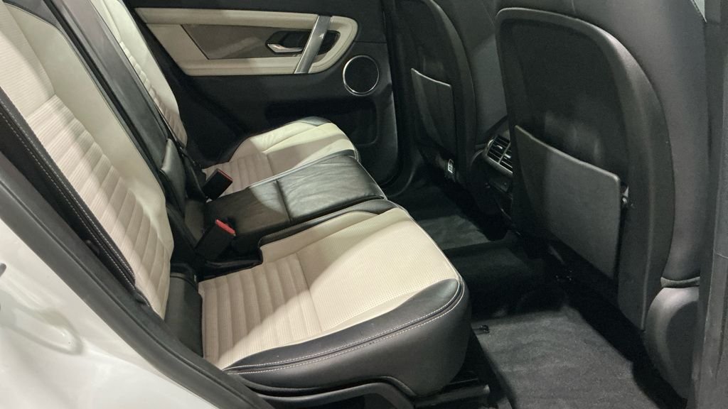 Used Land Rover Discovery Sport 2020 for sale - 76417309: Photo 6