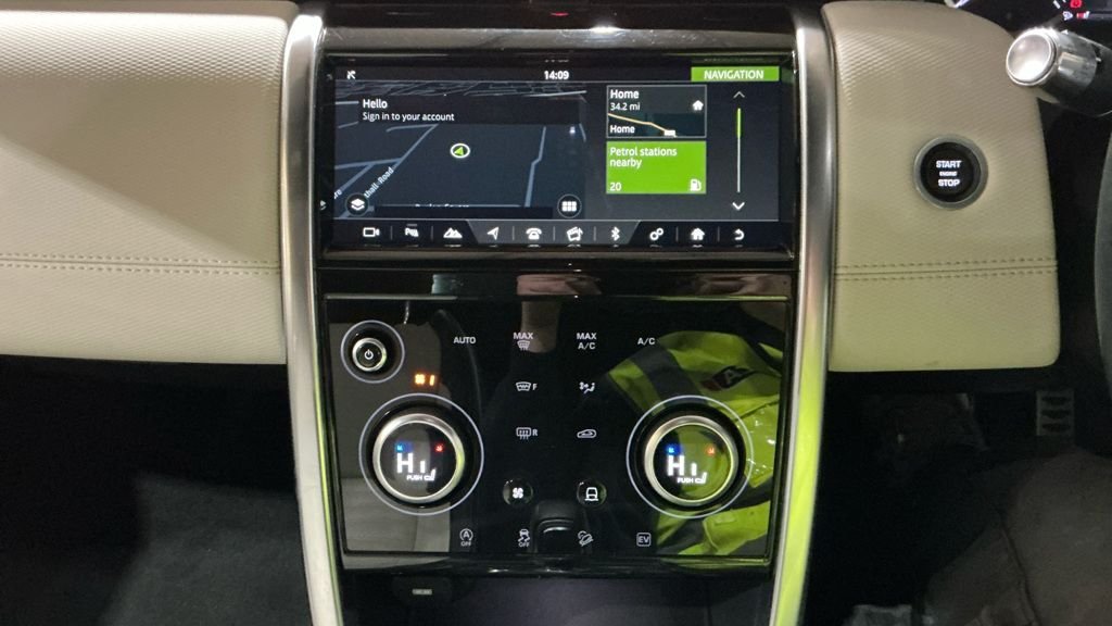 Used Land Rover Discovery Sport 2020 for sale - 76417309: Photo 8