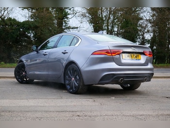 Used Jaguar XE 2019 for sale - 78500543: Photo