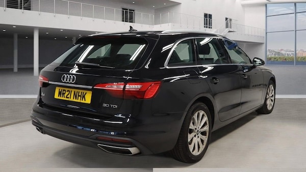 Used Audi A4 Avant 2021 for sale - 76148019: Photo 2