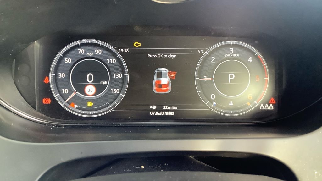 Used Jaguar E-Pace 2019 for sale - 77153441: Photo 9