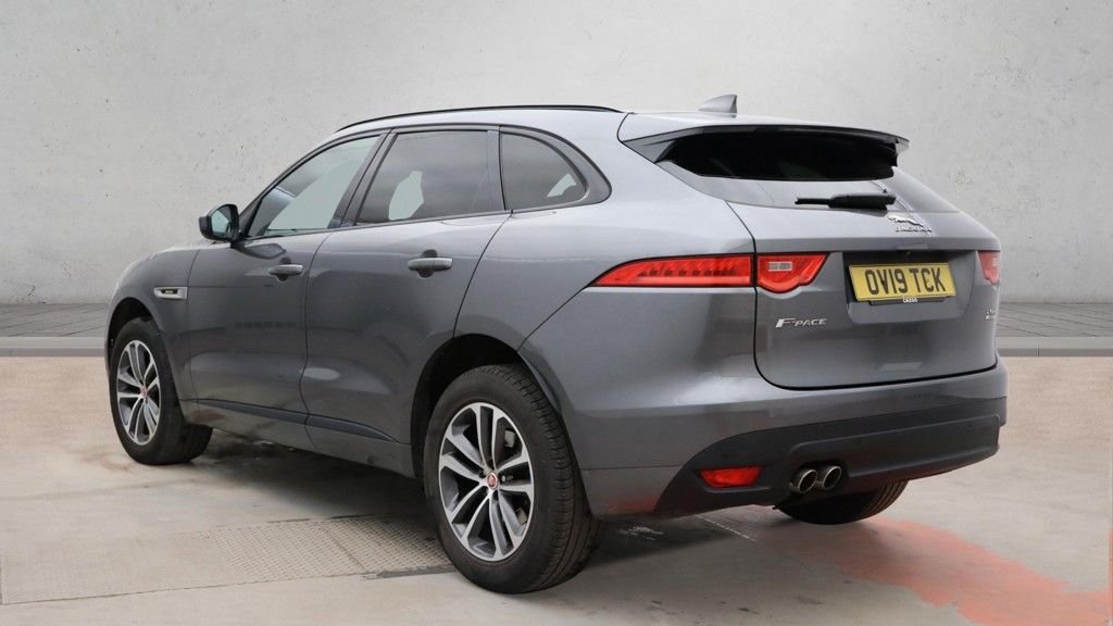 Used Jaguar F-Pace 2019 for sale - 77547416: Photo 3