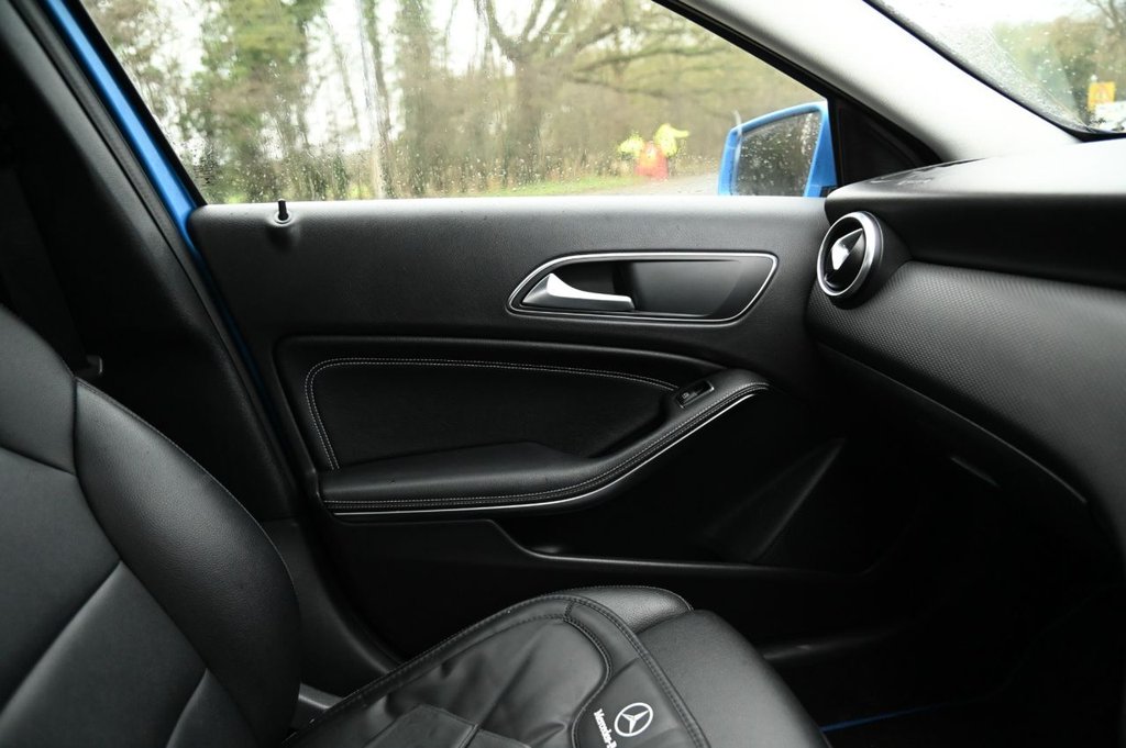 Used Mercedes-Benz A-Class 2015 for sale - 76950096: Photo 9