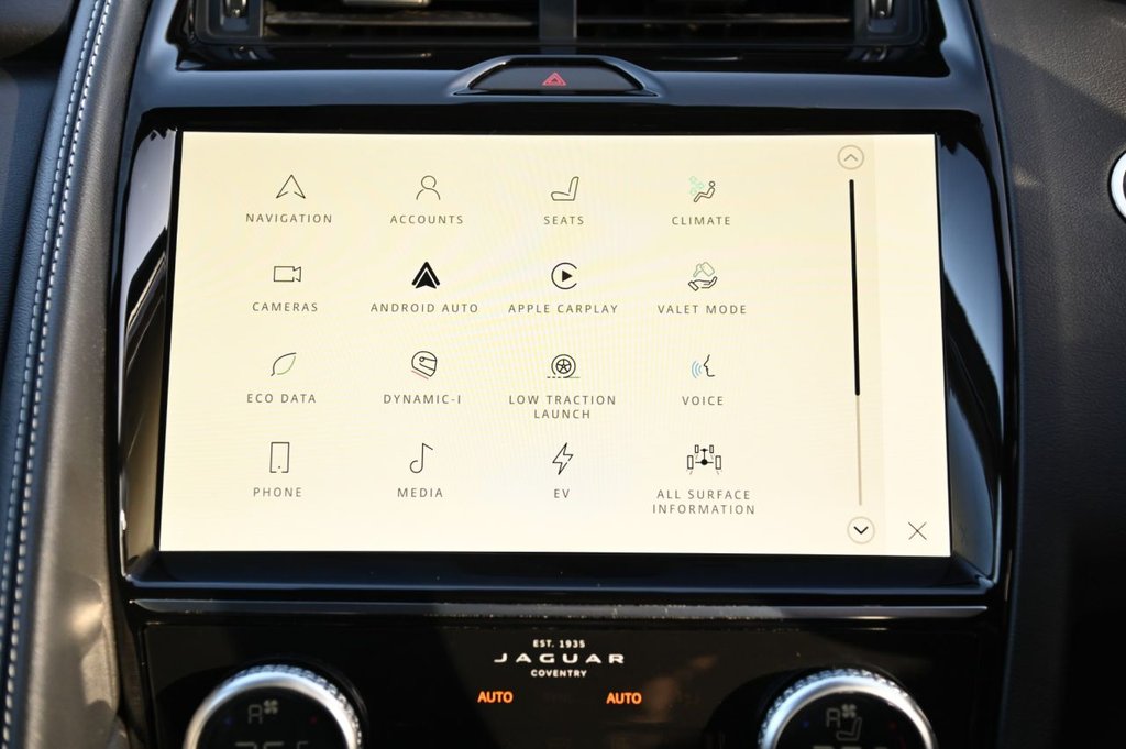 Used Jaguar E-Pace 2022 for sale - 76923885: Photo 18