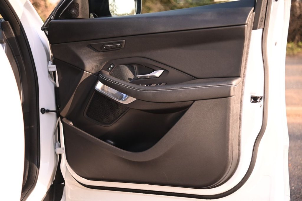 Used Jaguar E-Pace 2022 for sale - 76923885: Photo 29