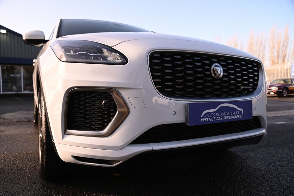 Used Jaguar E-Pace 2022 for sale - 76923885: Photo 40