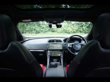 Used Jaguar F-Pace 2020 for sale - 74306946: Photo