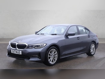 Used BMW 3 Series 2021 for sale - 76642781: Photo