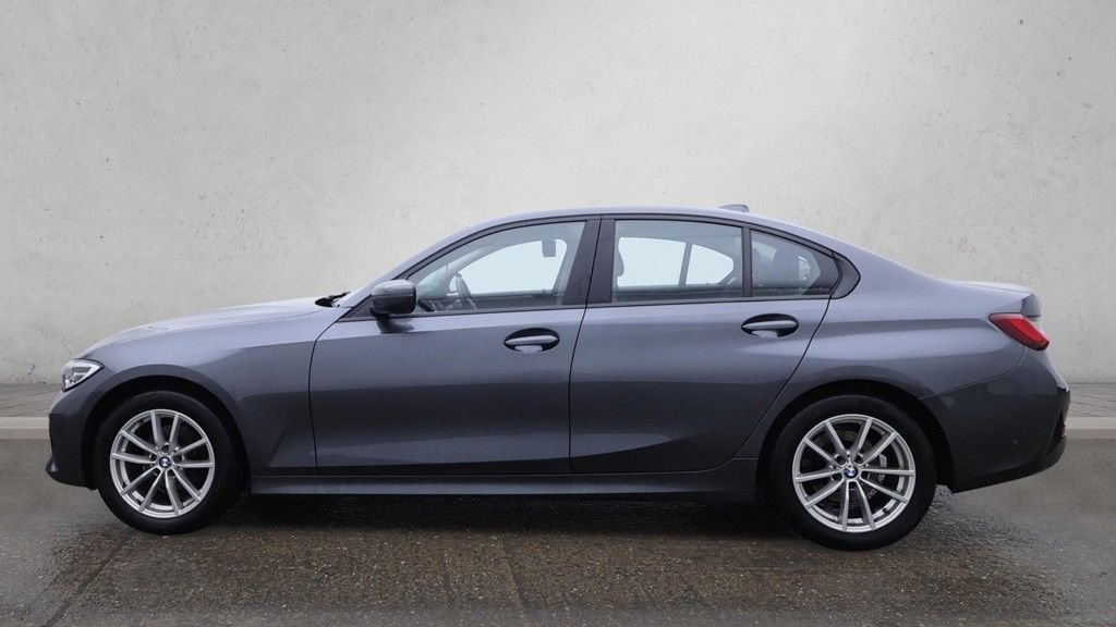 Used BMW 3 Series 2021 for sale - 76642781: Photo 6