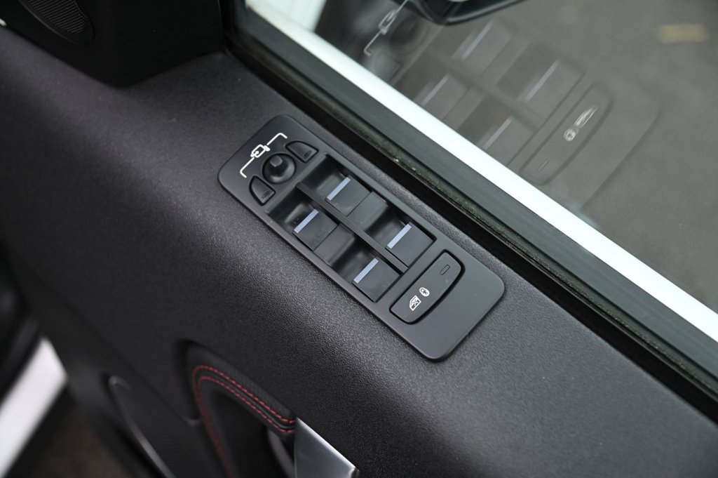 Used Land Rover Discovery Sport 2021 for sale - 76654988: Photo 26