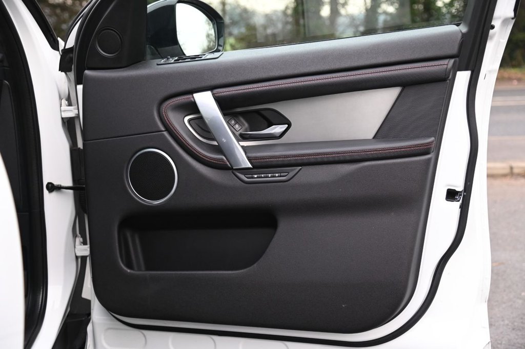 Used Land Rover Discovery Sport 2021 for sale - 76654988: Photo 27