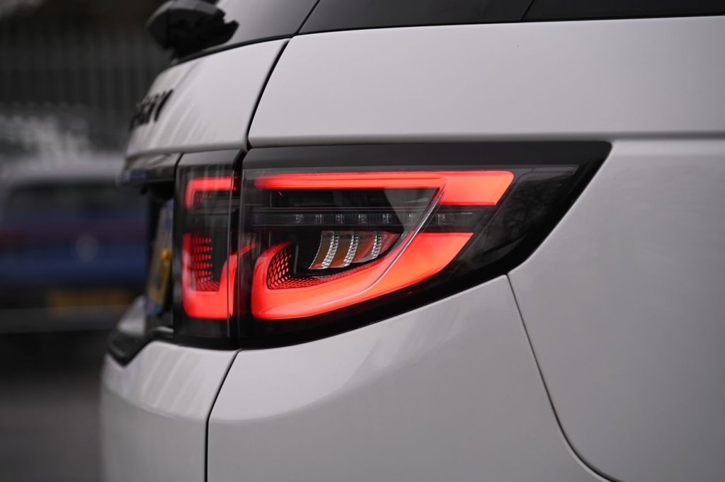 Used Land Rover Discovery Sport 2021 for sale - 76654988: Photo 45