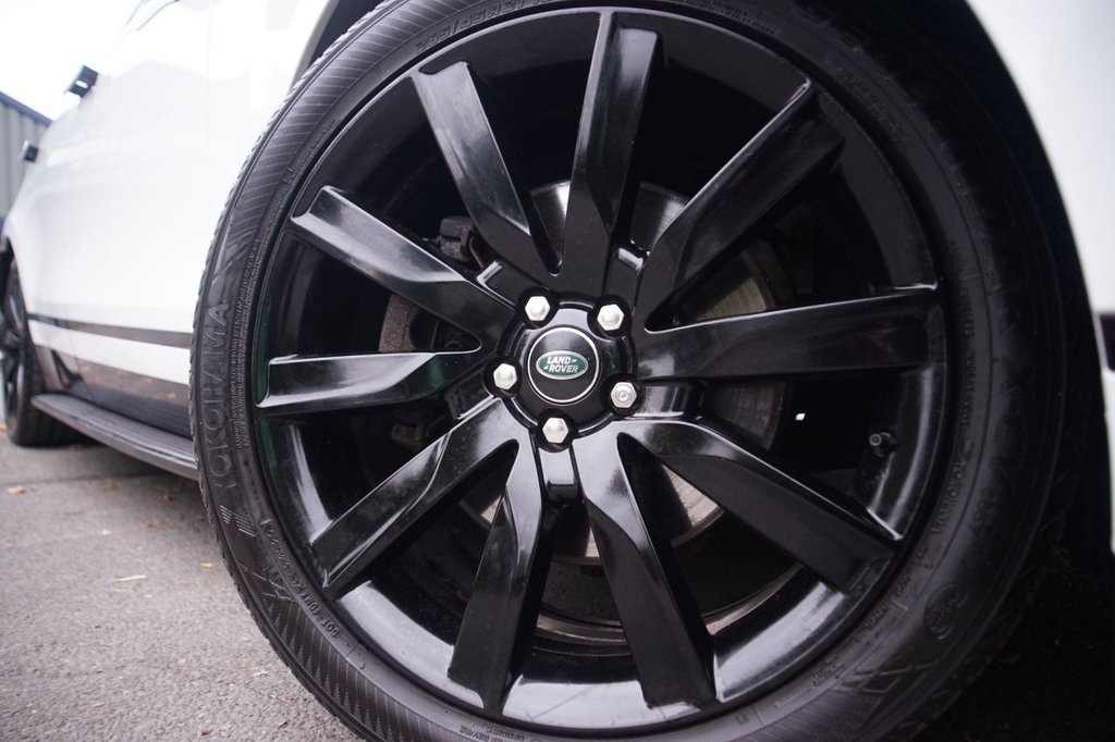 Used Land Rover Range Rover Velar 2019 for sale - 77132947: Photo 37