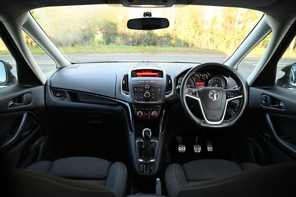 Used Vauxhall Zafira 2015 for sale - 76962495: Photo 3