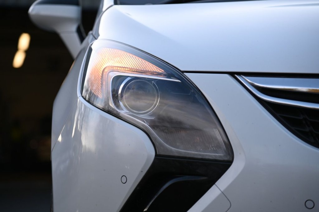 Used Vauxhall Zafira 2015 for sale - 76962495: Photo 36