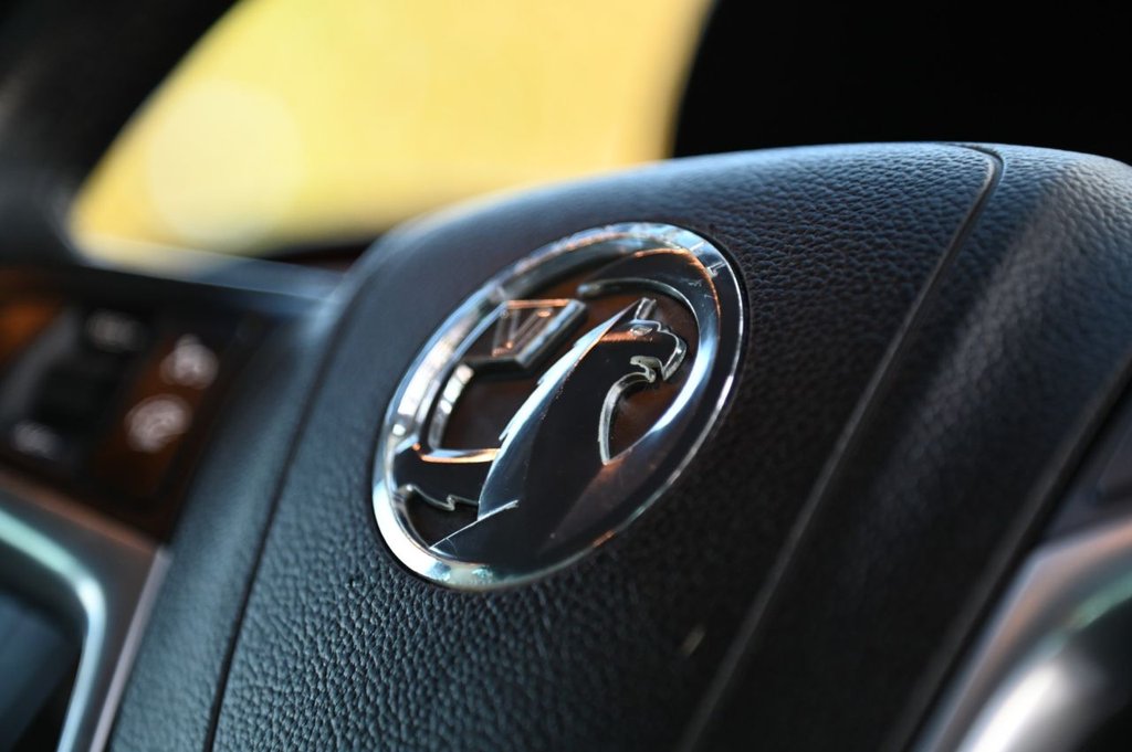 Used Vauxhall Zafira 2015 for sale - 76962495: Photo 8