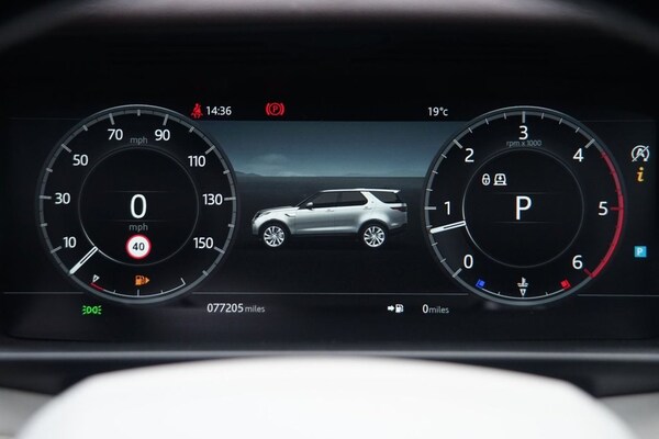 Used Land Rover Discovery 2018 for sale - 75444464: Photo 14