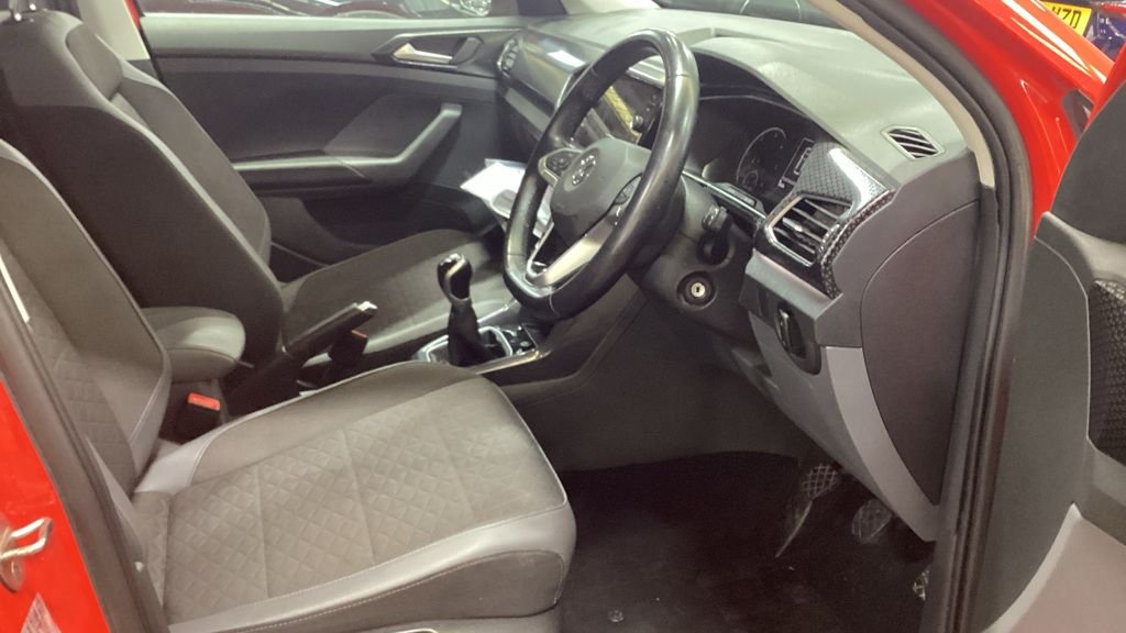 Used Volkswagen T-Cross 2020 for sale - 76132802: Photo 6