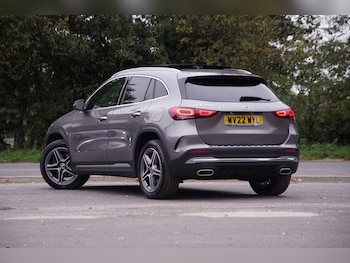 Used Mercedes-Benz GLA 2022 for sale - 76132971: Photo 2