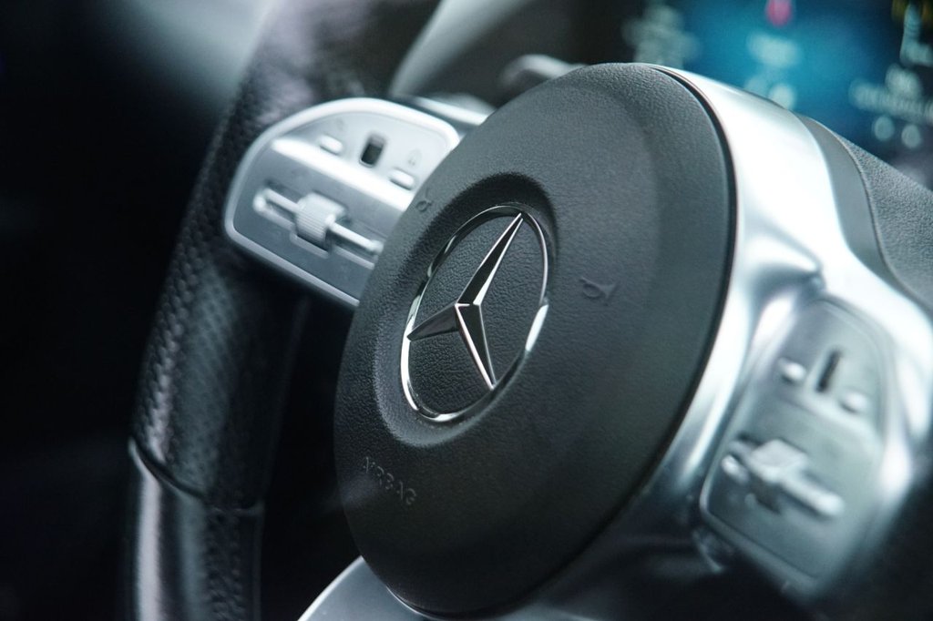 Used Mercedes-Benz GLA 2022 for sale - 76132971: Photo 8