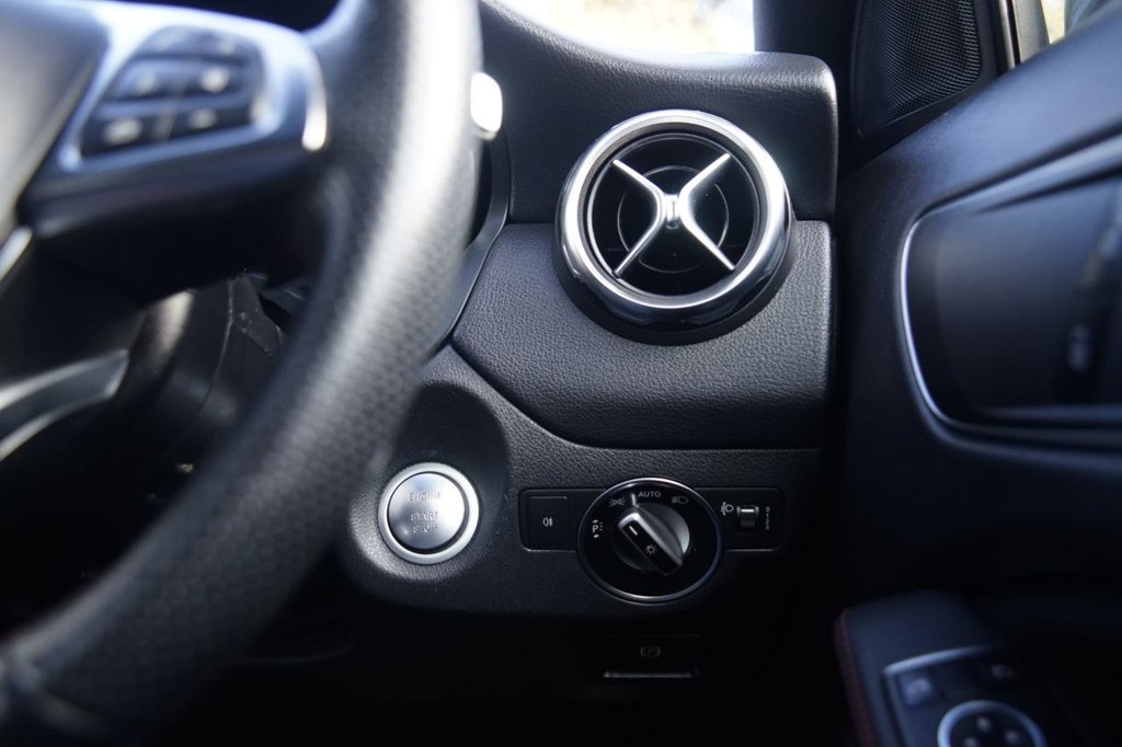 Used Mercedes-Benz GLA 2019 for sale - 75998345: Photo 15