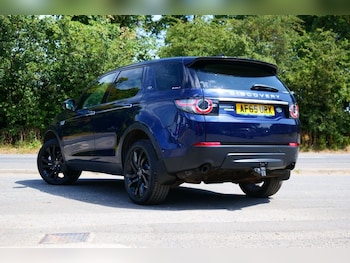 Used Land Rover Discovery Sport 2015 for sale - 79196694: Photo