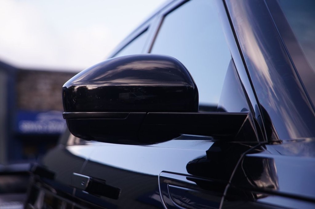 Used Land Rover Range Rover Evoque 2019 for sale - 77014258: Photo 42