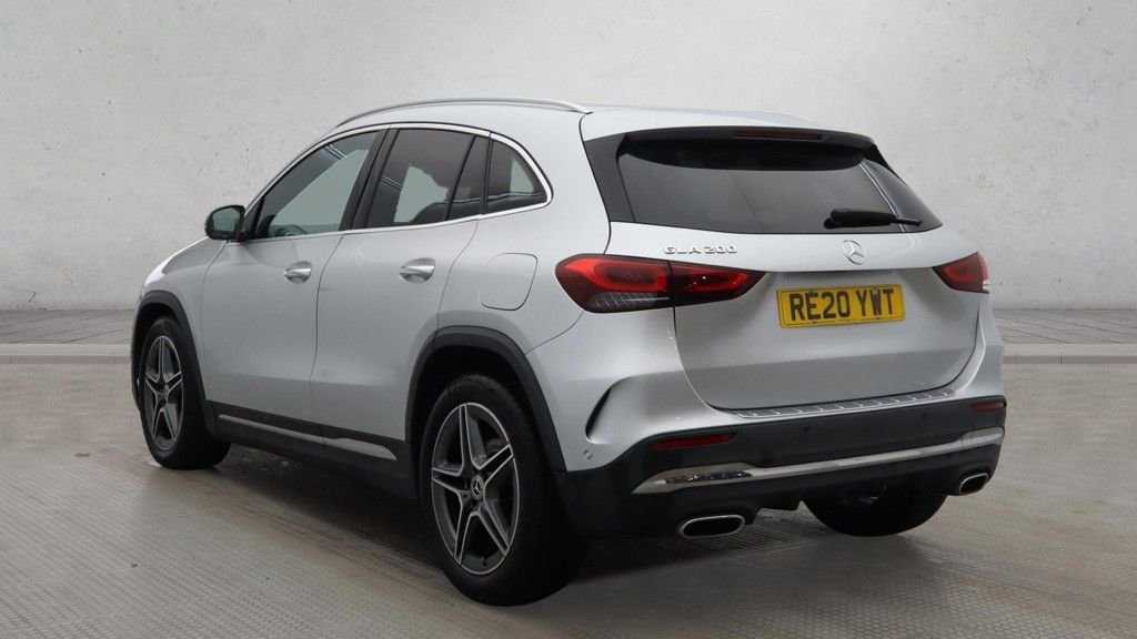 Used Mercedes-Benz GLA 2020 for sale - 76632505: Photo 3