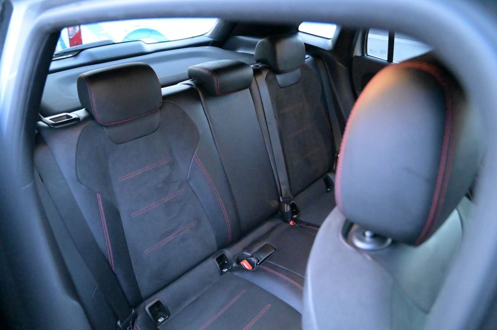 Used Mercedes-Benz GLA 2020 for sale - 76632505: Photo 31