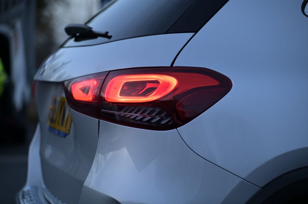 Used Mercedes-Benz GLA 2020 for sale - 76632505: Photo 44