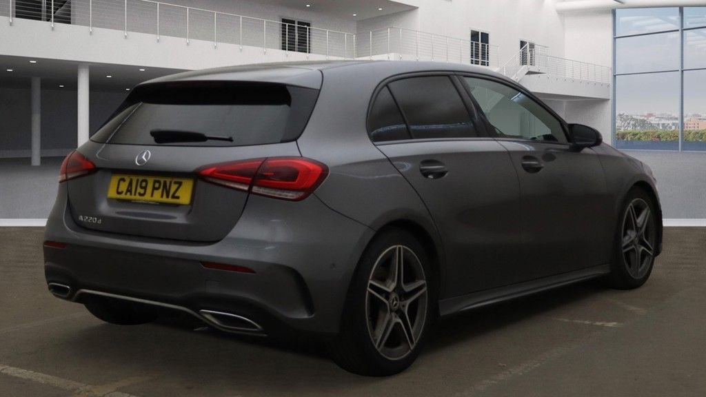 Used Mercedes-Benz A-Class 2019 for sale - 76132909: Photo 2