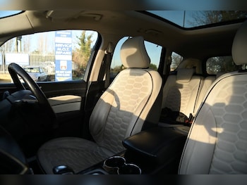 Used Ford S-Max 2017 for sale - 77153267: Photo