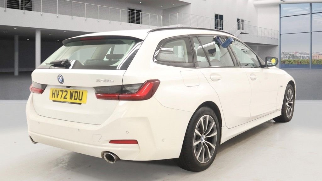 Used BMW 3 Series 2022 for sale - 77594718: Photo 2