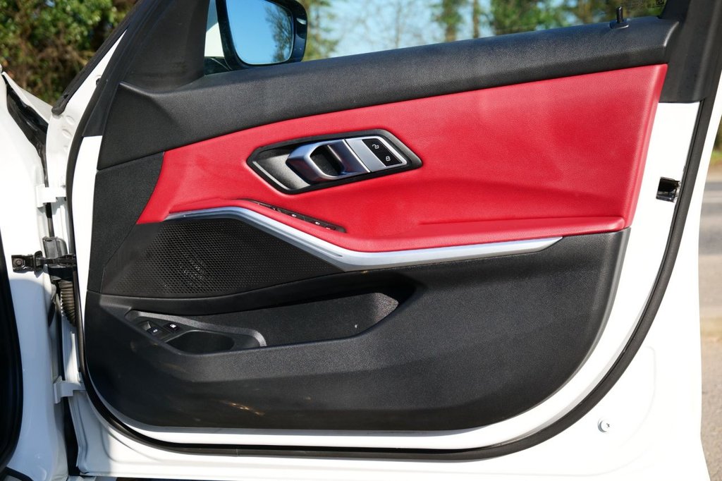 Used BMW 3 Series 2022 for sale - 77594718: Photo 27