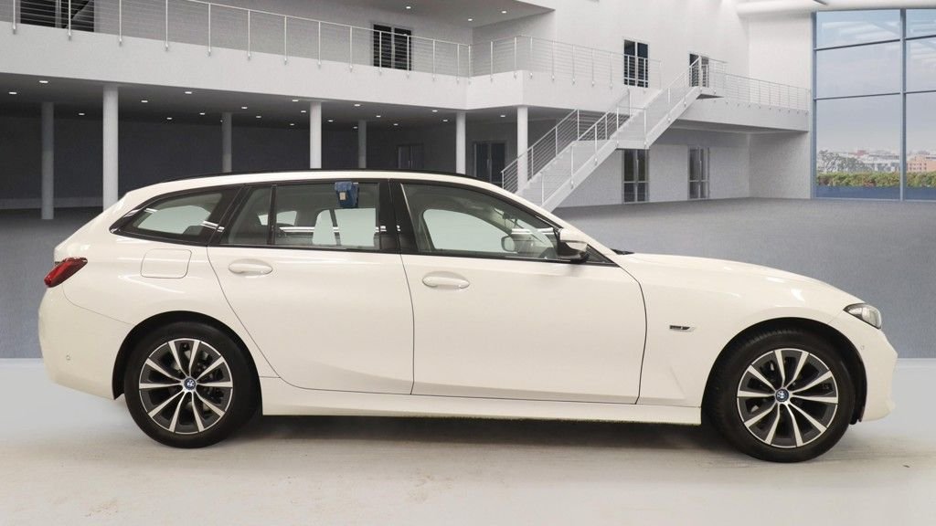 Used BMW 3 Series 2022 for sale - 77594718: Photo 5