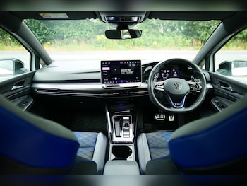Used Volkswagen Golf 2025 for sale - 79103734: Photo