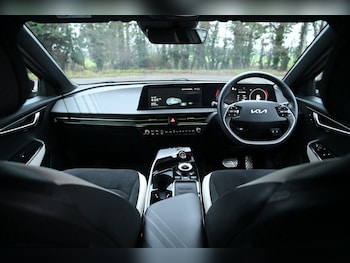 Used Kia EV6 2022 for sale - 77904887: Photo