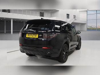 Used Land Rover Discovery Sport 2021 for sale - 76430136: Photo
