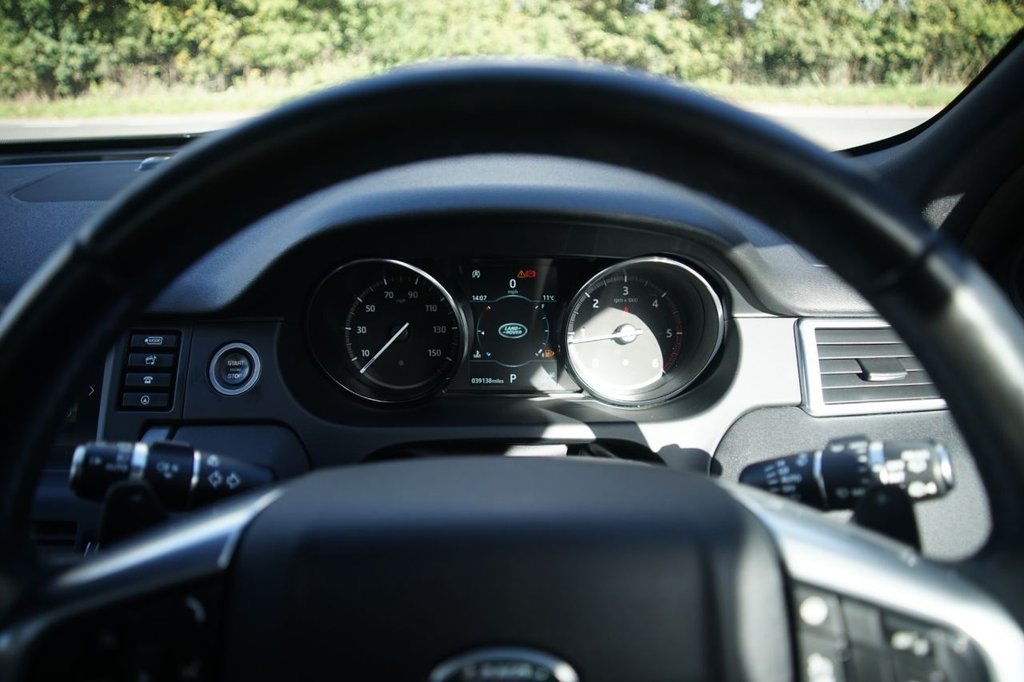 Used Land Rover Discovery Sport 2018 for sale - 76356168: Photo 13