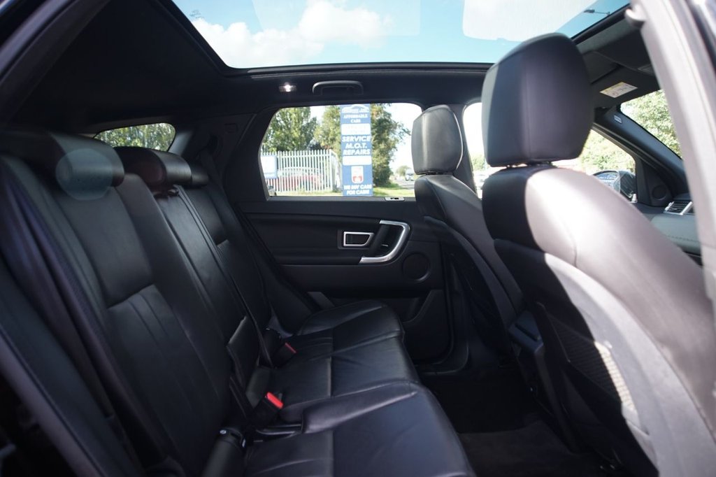 Used Land Rover Discovery Sport 2018 for sale - 76356168: Photo 30