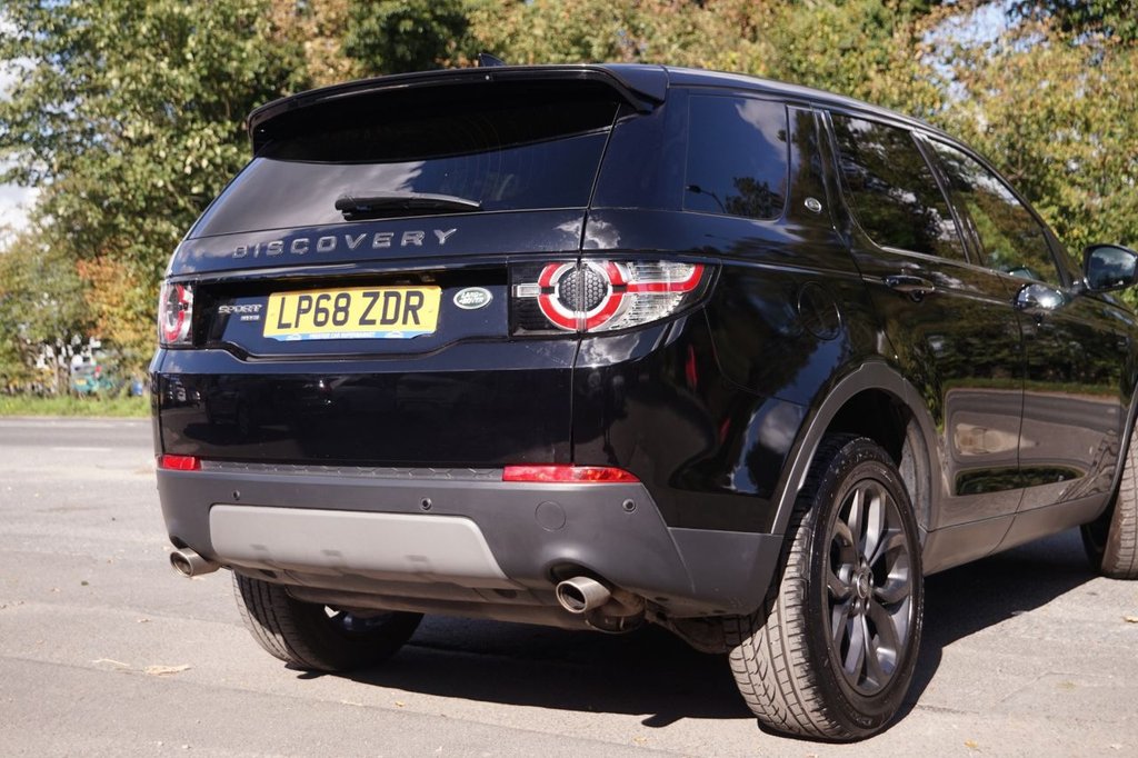 Used Land Rover Discovery Sport 2018 for sale - 76356168: Photo 45