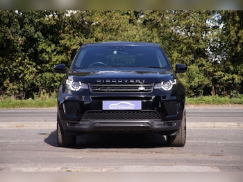 Used Land Rover Discovery Sport 2018 for sale - 76356168: Photo
