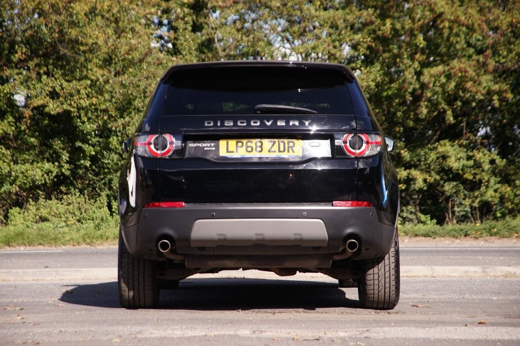 Used Land Rover Discovery Sport 2018 for sale - 76356168: Photo 5