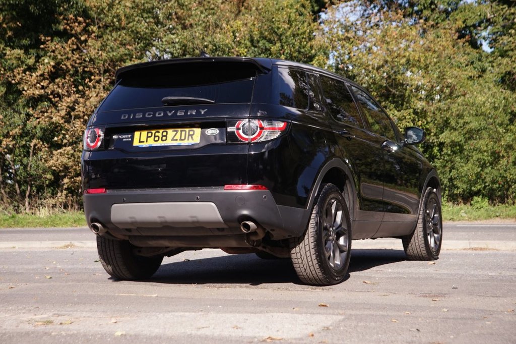 Used Land Rover Discovery Sport 2018 for sale - 76356168: Photo 7