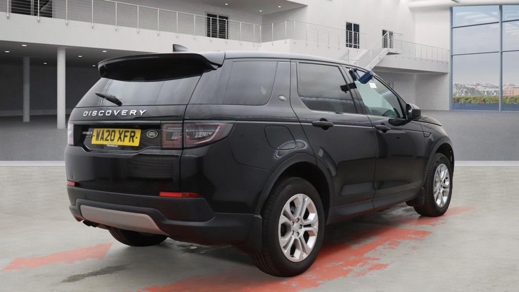 Used Land Rover Discovery Sport 2020 for sale - 76429840: Photo 2