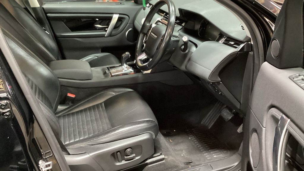 Used Land Rover Discovery Sport 2020 for sale - 76429840: Photo 5