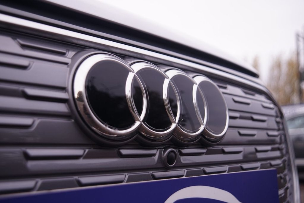 Used Audi Q4 e-tron 2022 for sale - 76148042: Photo 32