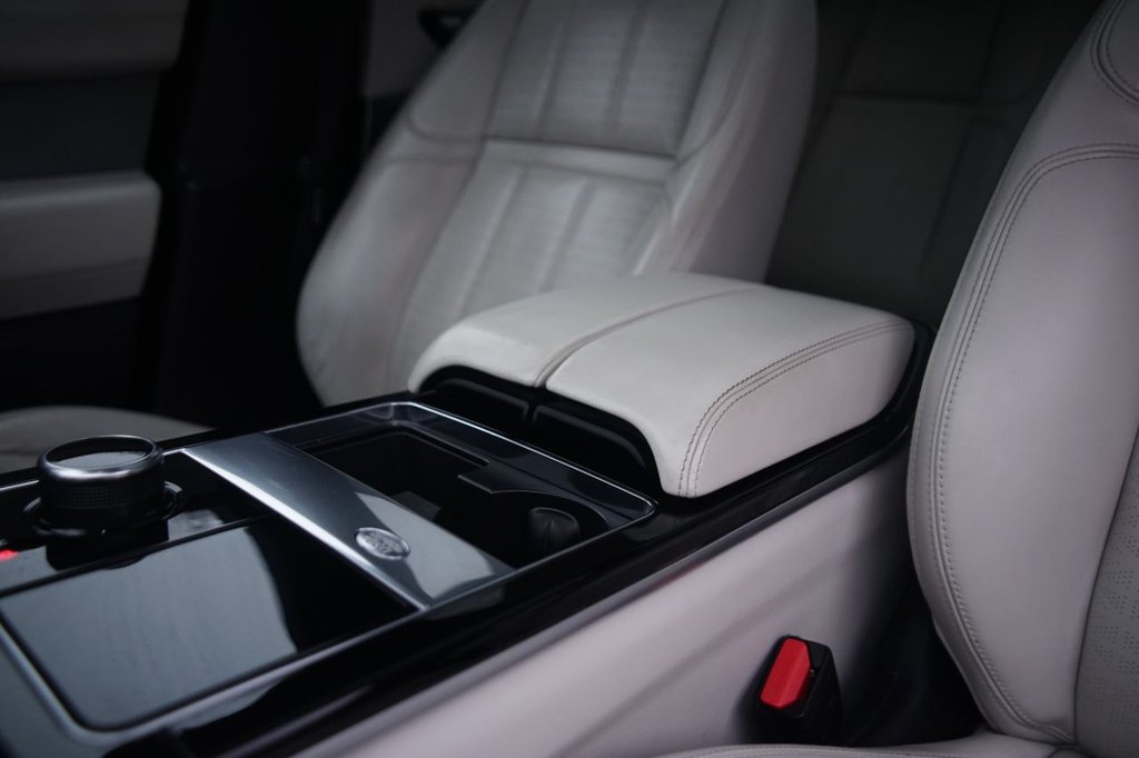 Used Land Rover Range Rover Velar 2020 for sale - 76429833: Photo 24