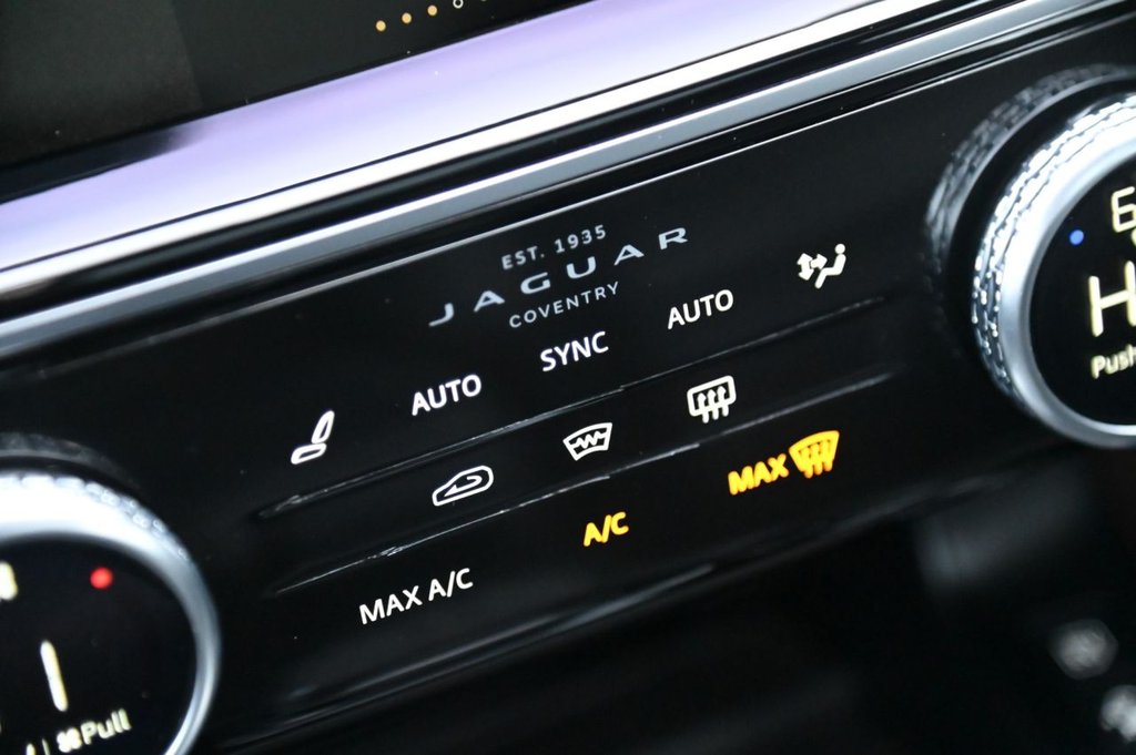 Used Jaguar E-Pace 2021 for sale - 77110936: Photo 24