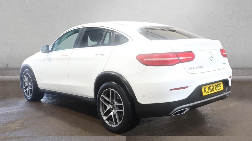 Used Mercedes-Benz GLC 2018 for sale - 77276107: Photo 3